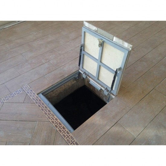 Grīdas revīzijas lūka zem flīzes BAULuke G50x50