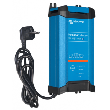 Victron Energy Akumulatoru lādētājs Blue Smart IP22 Charger 12V 30A (1) 230V CEE 7/7