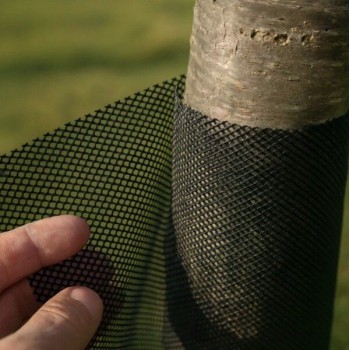 Aizsargsiets koka stumbriem Ø15 × 80 cm, 3 gab. – aizsardzībai pret dzīvniekiem