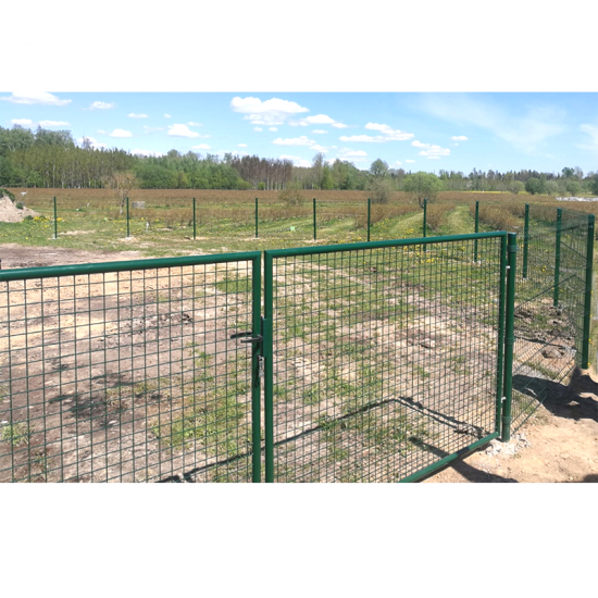 Divviru vārti ar apaļajiem stabiem RAL6005 zaļš H1.2 W4.0m