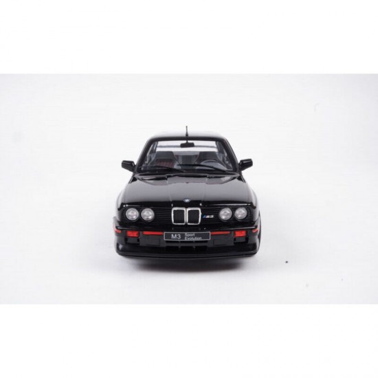 Modelīši - BMW M3 E30 sport Evo, 1990, 1:18, Solido