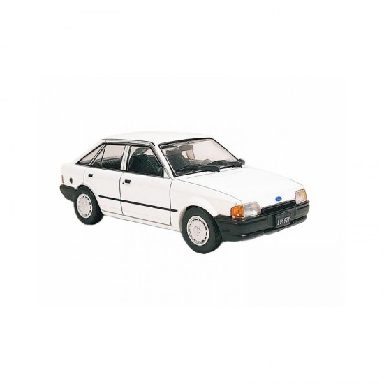 Modelīši - Ford Escort GL, 1988, 1:43, Atlas