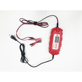 Gudrā akumulatora lādētāja “6‑Steps”