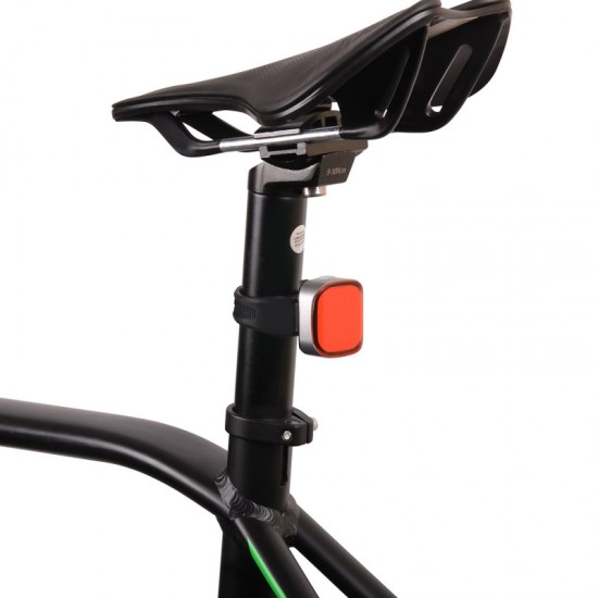 VELOSIPĒDA UZLĀDĒJAMAIS PRIEKŠĒJAIS/AIZMUGURES LUKTURIS BALTA/SARKANA LED