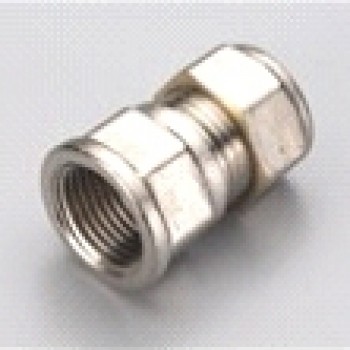 Hromēta kompresijas pāreja Cu caurulei ar iekšējo vītni